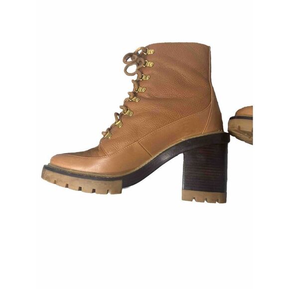 TORY BURCH  MILLER LUG SOLE BOOTIE 95MM in TOASTED CARAMEL  AUTHENTIC!  NWT - Picture 7 of 10